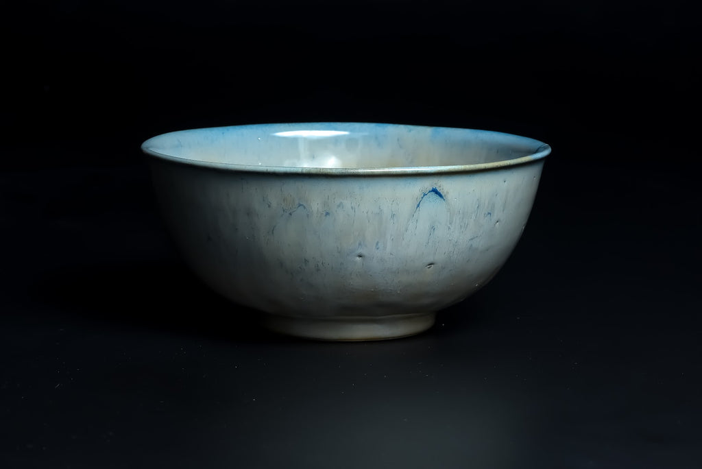 NURA Serving Bowl detail