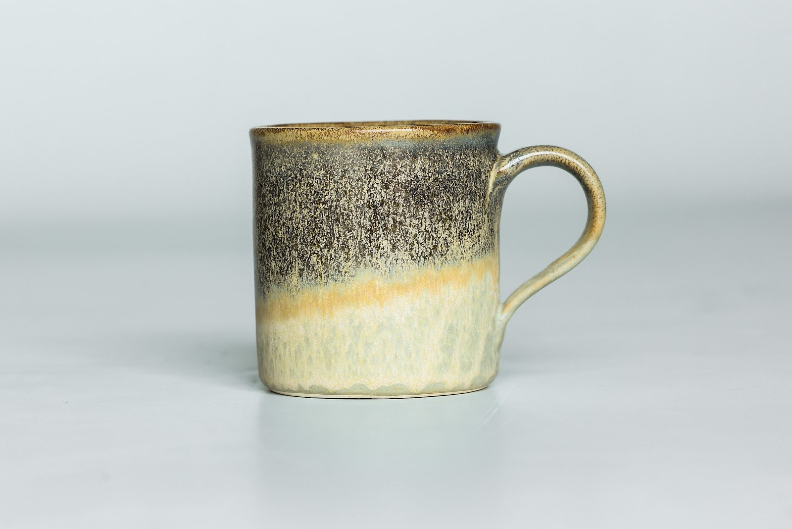 VAE Mugs detail