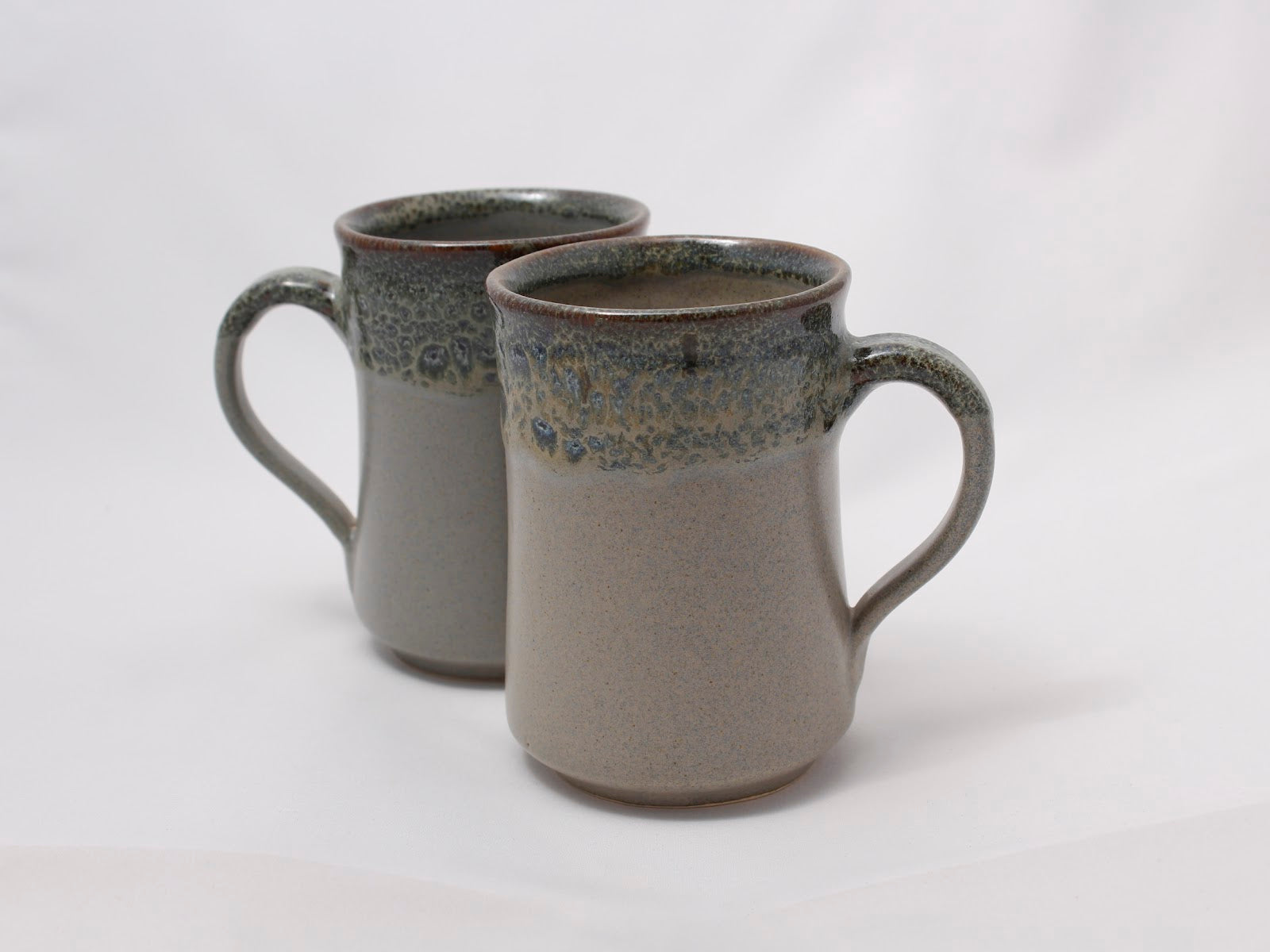 ZURI Tall Mug detail
