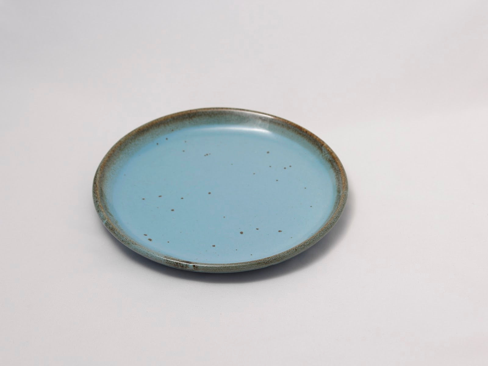 SORA Side Plate detail